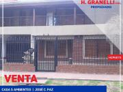 Venta de espectacular Casa 5 o mas ambientes en José C...