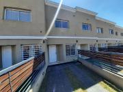 Venta de espectacular Casa 5 o mas ambientes en La...