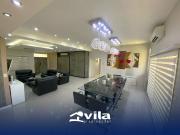 Venta de espectacular Casa 5 o mas ambientes en La...