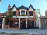 Venta de espectacular Casa 5 o mas ambientes en La...