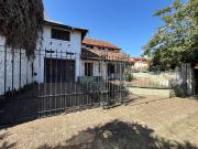 Venta de espectacular Casa 5 o mas ambientes en La...