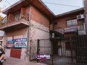 Venta de espectacular Casa 5 o mas ambientes en La...