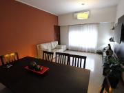 Venta de espectacular Casa 5 o mas ambientes en La...
