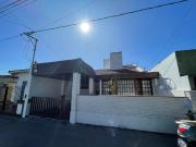 Venta de espectacular Casa 5 o mas ambientes en La Plata...