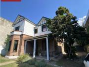 Venta de espectacular Casa 5 o mas ambientes en Lomas de...