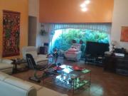 Venta de espectacular Casa 5 o mas ambientes en Quilmes...