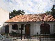 Venta de espectacular Casa 5 o mas ambientes en Quilmes...