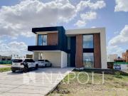 Venta de espectacular Casa 5 o mas ambientes en San Vicente