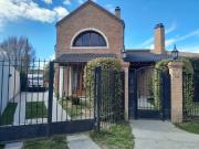 Venta de espectacular Casa 5 o mas ambientes en Trelew