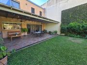 Venta de espectacular Casa 5 o mas ambientes en Villa Devoto