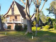 Venta de espectacular Casa 5 o mas ambientes en Villa Gesell