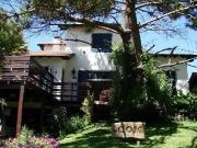 Venta de espectacular Casa 5 o mas ambientes en Villa Gesell