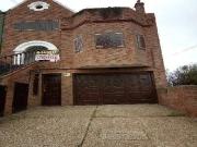 Venta de espectacular Casa 5 o mas ambientes en Villa Gesell