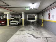 Venta de espectacular Cochera en Almagro