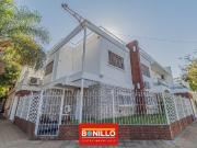 Venta de espectacular Departamento 4 ambientes en Villa...