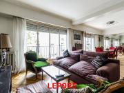 Venta de espectacular Departamento 5 o mas ambientes en...