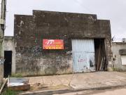 Venta de espectacular Galpón De 300 a 500 mts. en La...