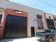 Venta de espectacular Galpón De 300 a 500 mts. en La...