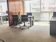 Venta de espectacular Local 60 a 100 mts. en Centro /...