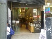 Venta de espectacular Local en Balvanera