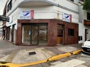 Venta de espectacular Local en Flores