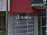 Venta de espectacular Local en La Plata