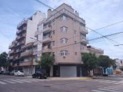 Venta de espectacular Local en Liniers
