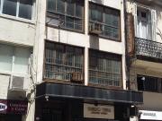 Venta de espectacular Local Entre 30 y 60 mts. en Centro...