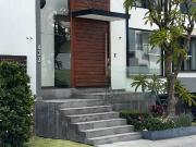 VENTA DE ESPECTACULAR RESIDENCIA CON ACABADOS DE LUJO EN...