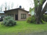 Venta de Excelente Casa 3 ambientes c/cochera 400m2...