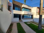 VENTA DE EXCELENTE CASA AMUEBLADA UBICADA A 5 MIN. DE LA...