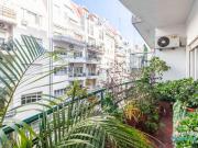 Venta de Excelente Departamento, c/balcon en edificio...