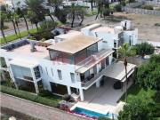 Venta De Exclusiva Casa En La Encantada De Villa