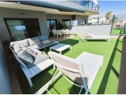 VENTA DE EXCLUSIVA VIVIENDA CON VISTAS AL MAR