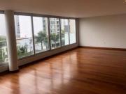Venta de exclusivo departamento en Los Castaños