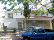 VENTA DE EXELENTE CASA EN VENTA EN TUXTLA GUTIERREZ...
