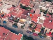 VENTA DE GRANDE CASA EN CALLE VIVEROS DEL RETIRO,...