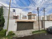 VENTA DE GRANDE CASA EN RINCÓN DE LOS CEDROS, COL....