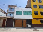 Venta de Hermosa Casa de 2 Pisos en Carabayllo