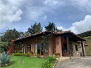 Venta de Hermosa Casa en Alto del Escobero Unidad Cerrada Venta de Hermosa Casa en Alto del Escobero Unidad Cerrada