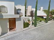 VENTA DE HERMOSA CASA EN CALLE MAURICIO GARCÉS, LA JOYA,...