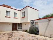 VENTA DE HERMOSA CASA EN COL. CARRETAS, QUERETARO