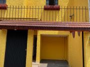 VENTA de HERMOSA CASA en la Col Nueva Santa Maria