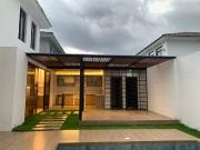 VENTA DE HERMOSA CASA EN MOCOLI EXCELENTE UBICACIÓN