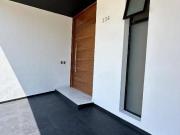 Venta de Hermosa casa en Valle Imperial dentro de coto