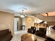 Venta de hermosa casa ubicada a 1 minuto de Portal San ?ngel