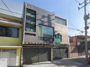 Venta de hermosa, grande y muy bien ubicada