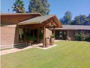 VENTA DE HERMOSA PARCELA CON GRAN CASA CON CAVA!