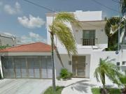 Venta de hermosa propiedad en Calle Punta Piedra,...