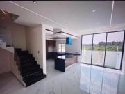 Venta de hermosa residencia